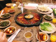 -舒家大院重庆老火锅(纪念塔店)