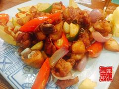 傣味柠檬香叶鸡-云海肴·汽锅鸡·云南菜(天山百盛优客店)