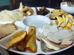 -野菌皇海景野生菌火锅(滨海大道店)