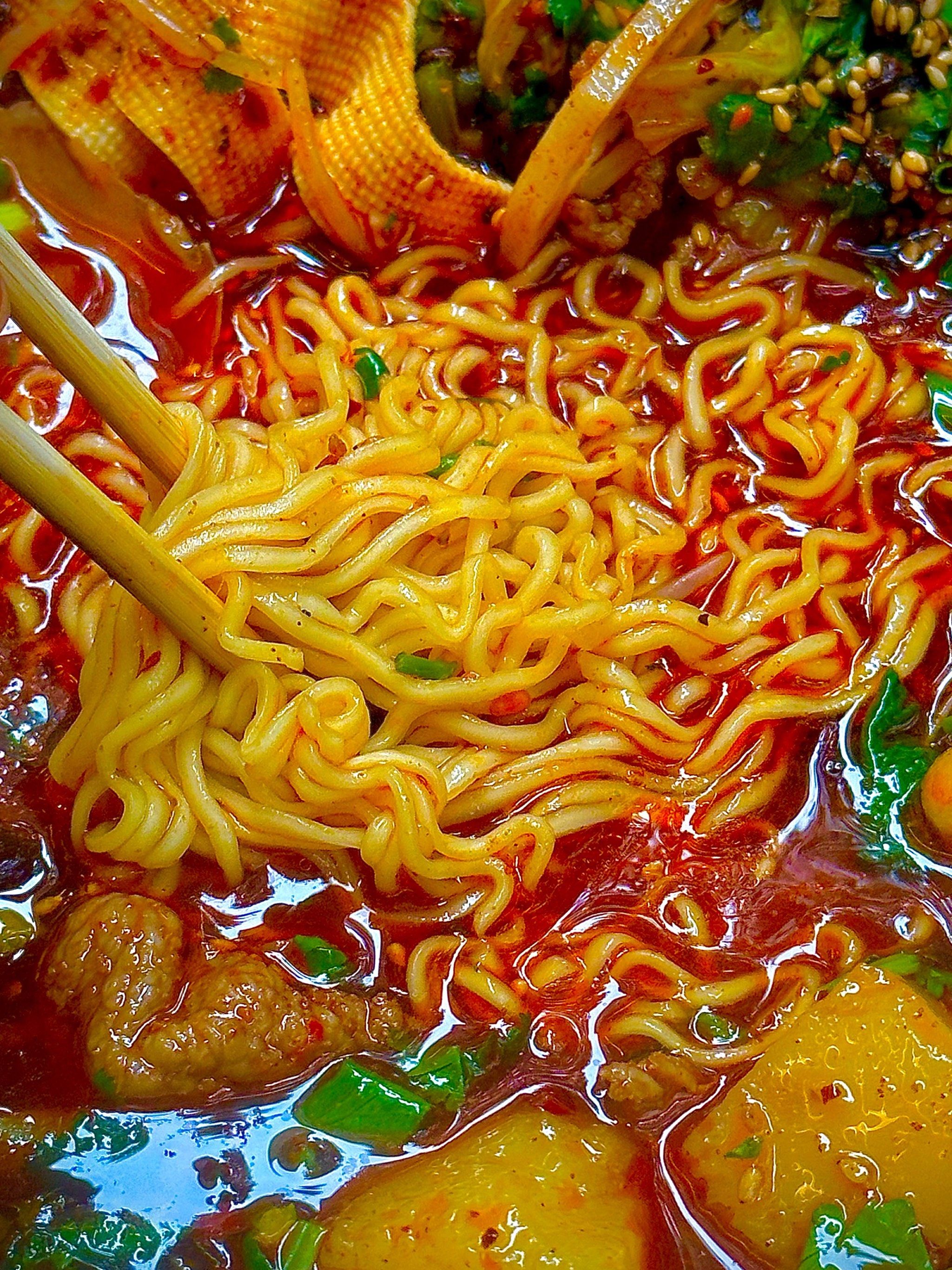 为了这一口冒方便面,我来18次!