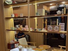 -霸王茶姬(南强街店)