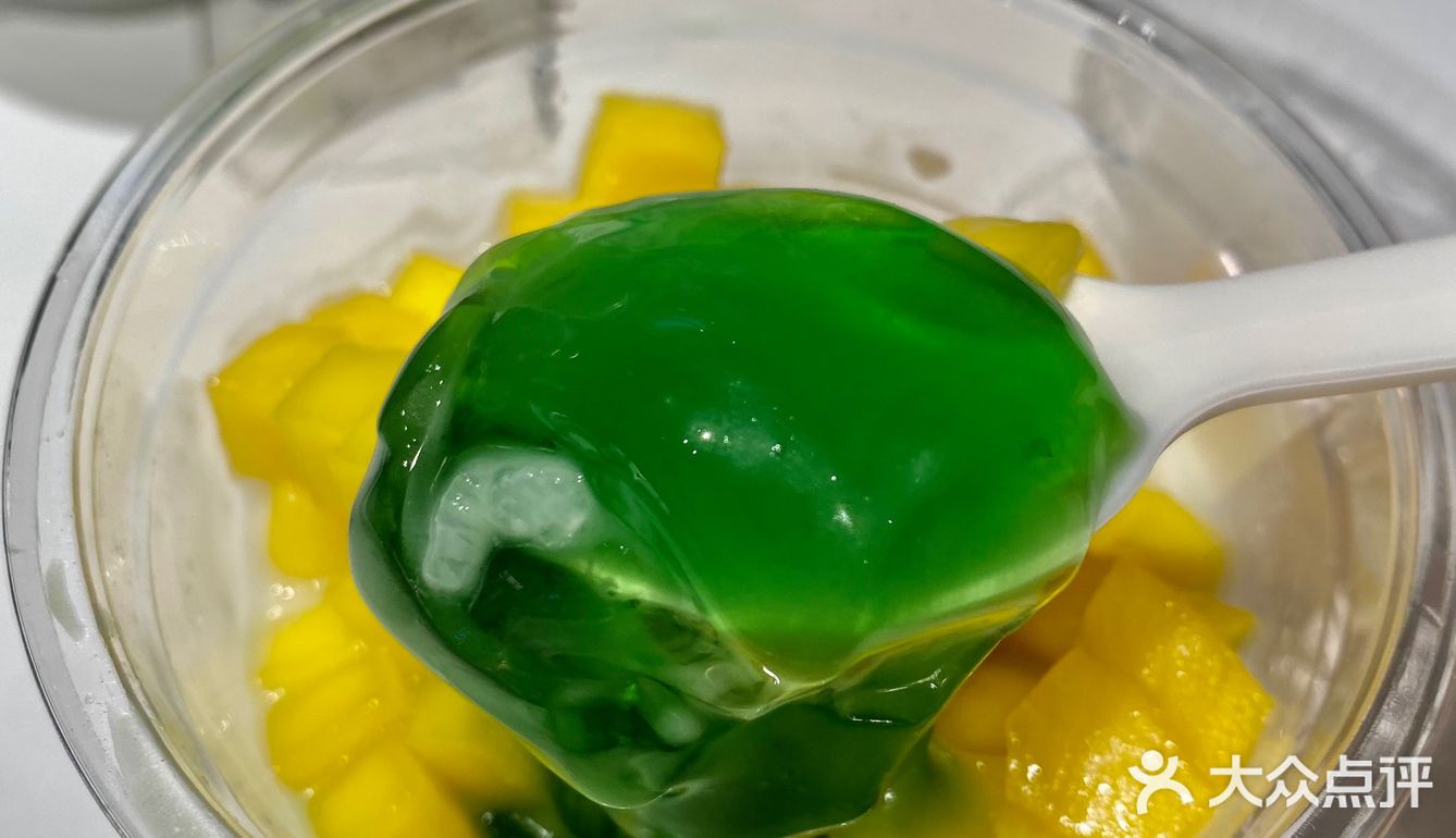 奈雪新品🥑生椰斑斓🥥