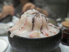 -红鼎豆捞·非遗鲍皇汤火锅(宝丰路店)