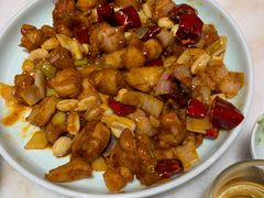 宫保两样-小吊梨汤·北京菜·烤鸭(长安商场-首都博物馆店)