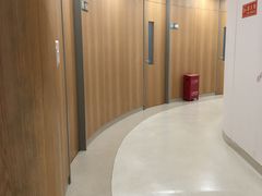 -瑞泰口腔(大宁分院)