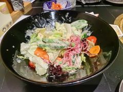 -山川小町·极番烧肉(新地假日广场店)