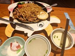 -豪客嘉族·麦尼顿西餐厅(乐福天下店)