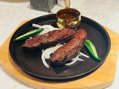 黑椒朗姆厚牛排-俄士厨房(环球港店)