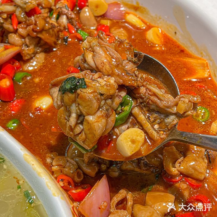 酸菜鱼也可以鸳鸯⁉️南昌首家双拼酸菜🐟