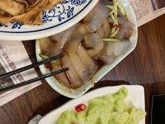 -壹阁胡羊焖饼(特色小吃街店)