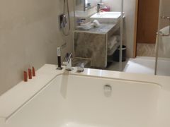 -扬州皇冠假日酒店