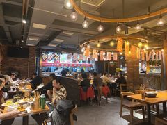 -聚点串吧·北京烧烤(赵登禹路店)