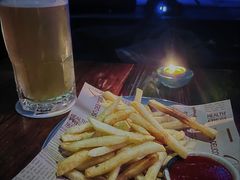 -MARU玛露音乐餐厅(大学路店)