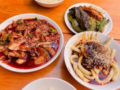-中和裴氏蹄花(府河路店)