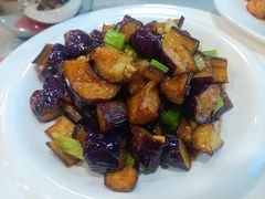 -汗腾格里·风味餐厅(新疆驻京办店)
