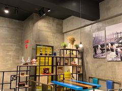 -臻鲜燕海鲜融合餐厅(金陵style店)