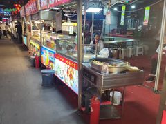 -正宁路小吃夜市