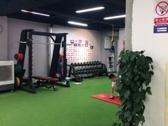 -征成健身连锁私教工作室(九公里店)