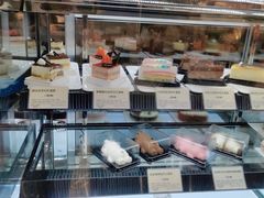 面包甜点陈列柜-多乐之日(和平伊势丹店)