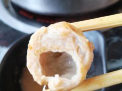 包心丸夹空气-潮汕美牛肉丸火锅店(天宁寺店)