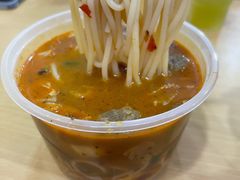 牛丸酸辣粉-酸辣粉(氹仔店)