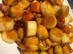 宫爆鸡丁-锦色烤鸭·本地菜(学院路店)