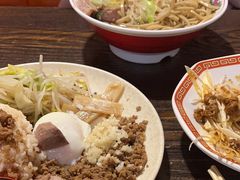 -拉面莊夢語＆中华料理八椿