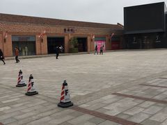 -TIMES CITY OUTLETS 时代·城市·奥特莱斯(上海国际时尚中心店)