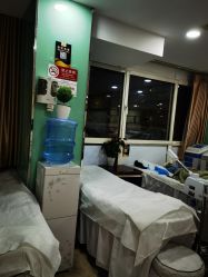 -悟空祛痘·诺奖技术专业店