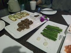 -HIHE Bistro·Oyster Bar(华熙live店)