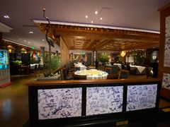 大堂-八府香鸭·啫啫煲(华山路店)