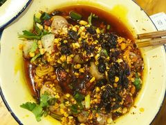 -拈签一笑黄牛肉辣卤串串