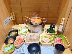-独食火锅·半米屋台(直营总店)