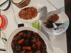 -梅利汴京烤鸭•开封豫菜地标店(东大街店)