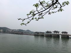 -胡荣泉