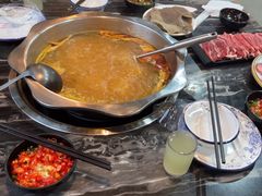 -小牛家村·贵州黄牛肉火锅(梦想小镇二分店)