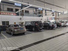 -上海和裕一汽丰田4S店(七宝店)