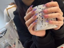 -UGIRL有个美甲