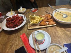 -叶派龙虾•招牌香辣蟹·海鲜(中海国际店)