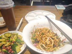 老北京炸酱面-尹三豆汁(前门旗舰店)