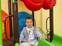 -宾果蒙特梭利托育儿童之家幼儿园(爱琴海店)