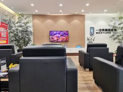 -华胜奔驰宝马奥迪专修连锁(虹梅南路店)