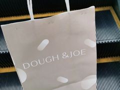 -Dough&Joe团憩(瑞虹天地月亮湾店)