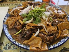 -壹阁胡羊焖饼(特色小吃街店)