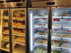 自助取餐区-拈签一笑黄牛肉辣卤串串