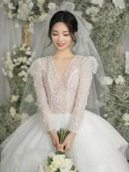 -伯瓷皇后婚纱艺术空间