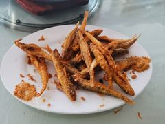 -华龙特色大骨鸡农家菜馆