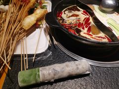 -两三事小郡肝串串香火锅(桂庙店)
