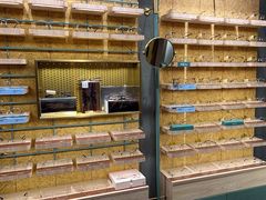 -MUJOSH木九十眼镜(月星环球港B1店)