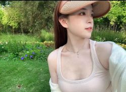 -丝语萱形象